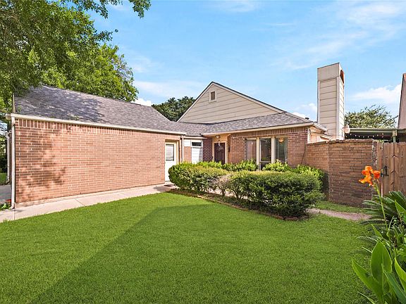 5th image of 8226 Misty Ridge Ln
