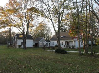 131 Main St, Cotuit, MA 02635