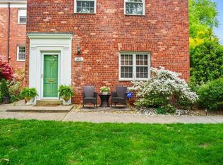 3613 Gunston Rd, Alexandria, VA 22302