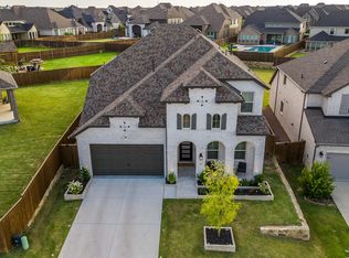 1816 Jumper Fields Dr, Aubrey, TX 76227