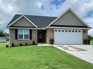 41 Montgomery Ave, Campbellsville, KY 42718