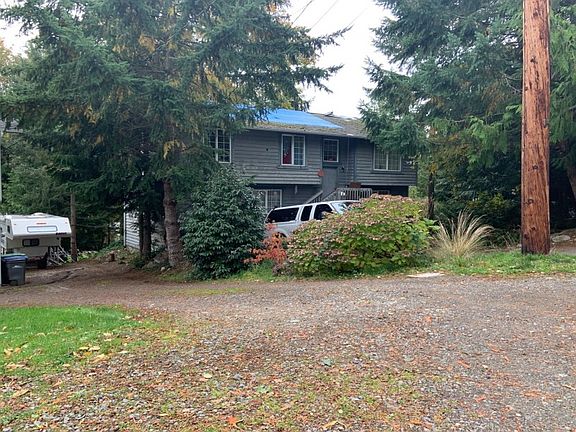 3rd image of 22325 Apollo Dr NE