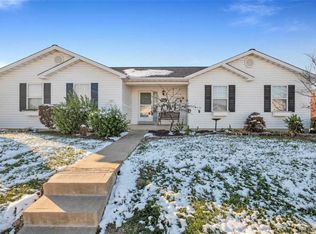 1355 Washingtons Crossing Dr, O'Fallon, MO 63366