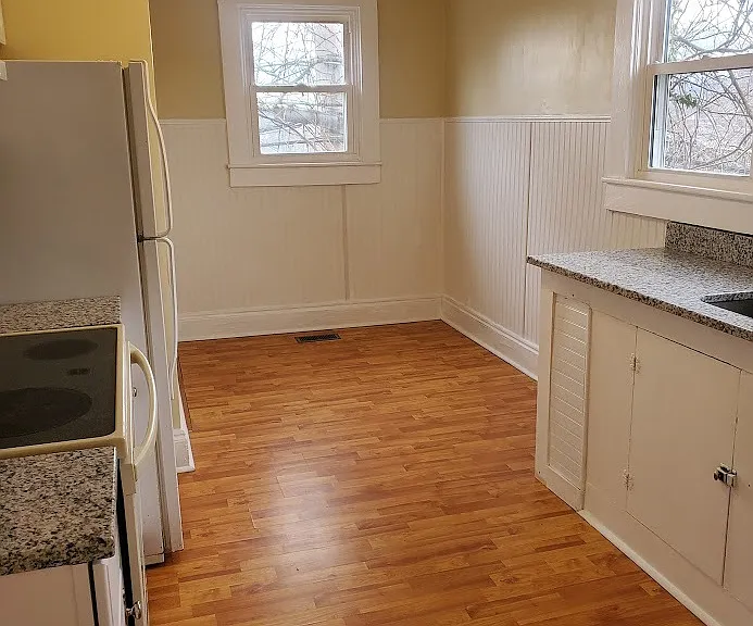 1233 E Center St — Photo 8
