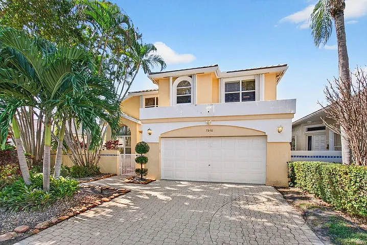7848 Travlers Tree Dr