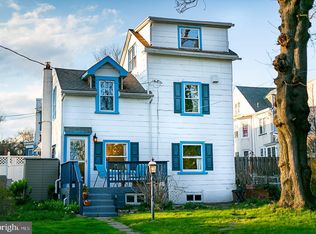 622 W Naomi St, Philadelphia, PA 19144