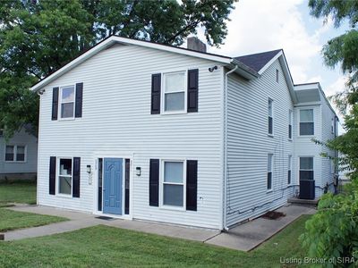 2209 2211 E Market Street, New Albany, IN, 47150