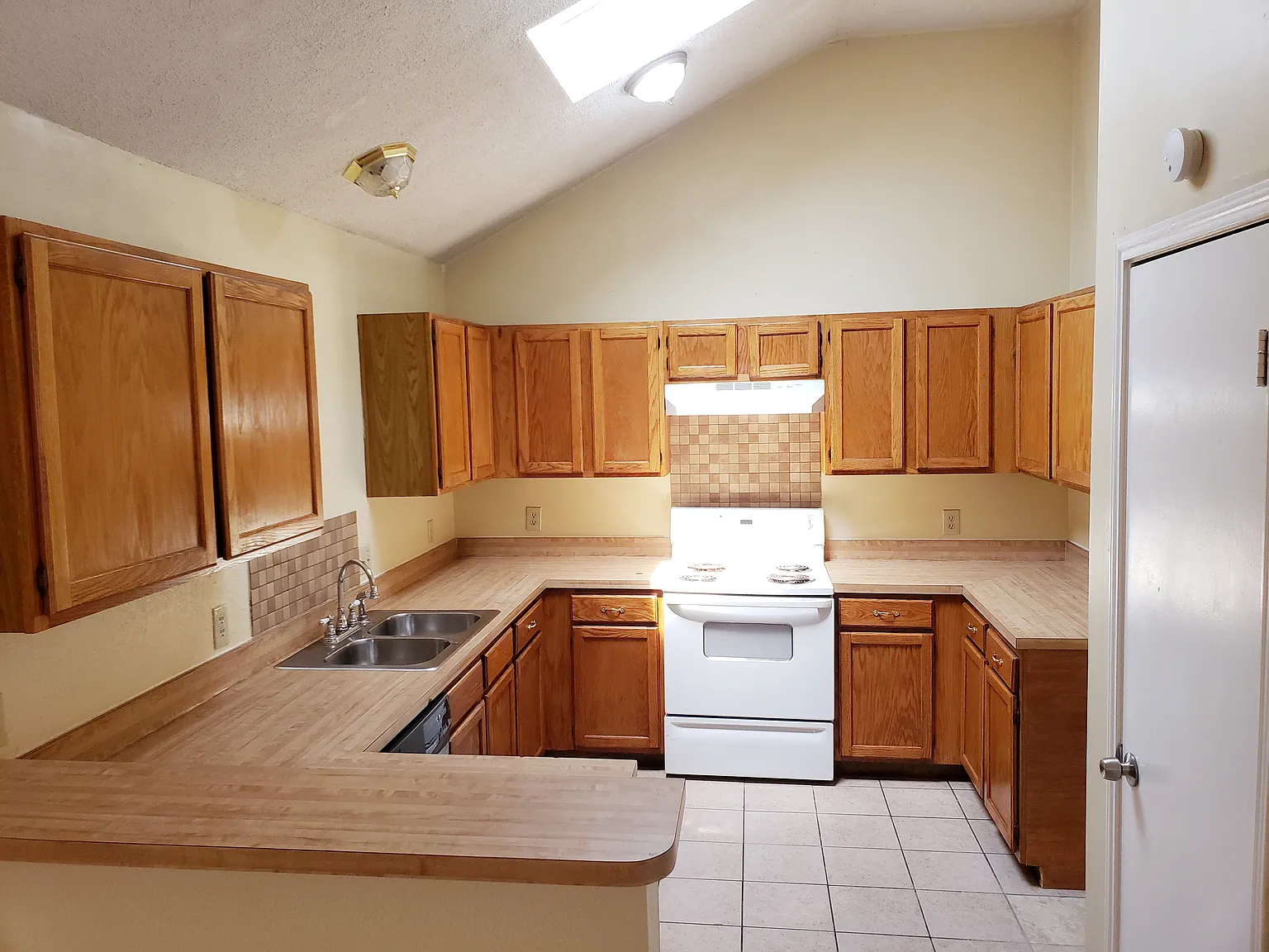4433 Flamingo Court — Photo 4