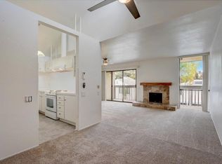 2376 Altisma Way UNIT J, Carlsbad, CA 92009