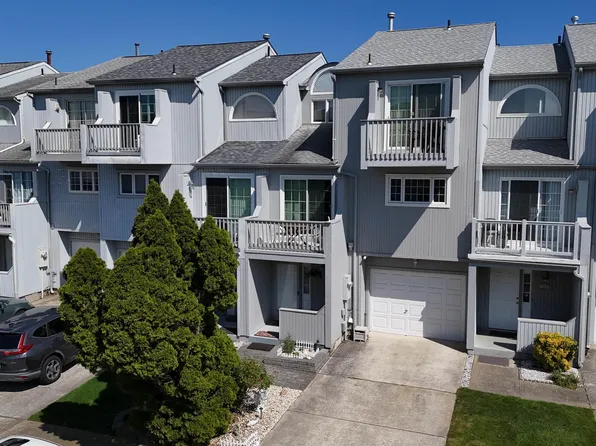412 Seahorse Rd, Brigantine, NJ 08203
