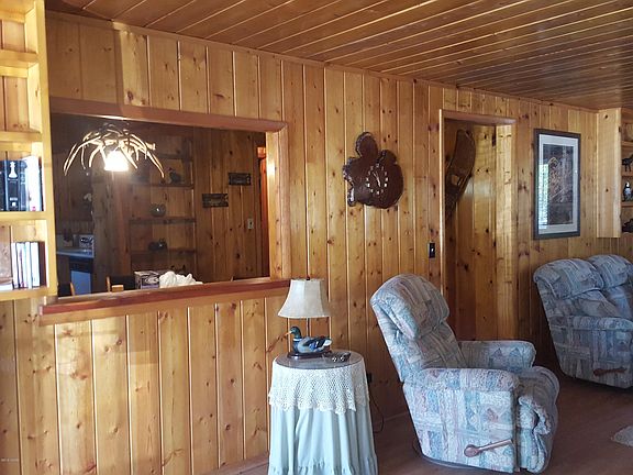 5th image of 1031 N Moonridge Dr
