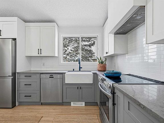 4th image of 7723 E Hunterview Dr NW
