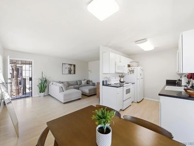 3870 37th St APT 4, San Diego, CA, 92105