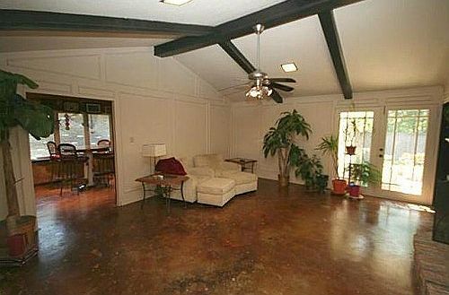 4th image of 7706 Lemmonwood Dr