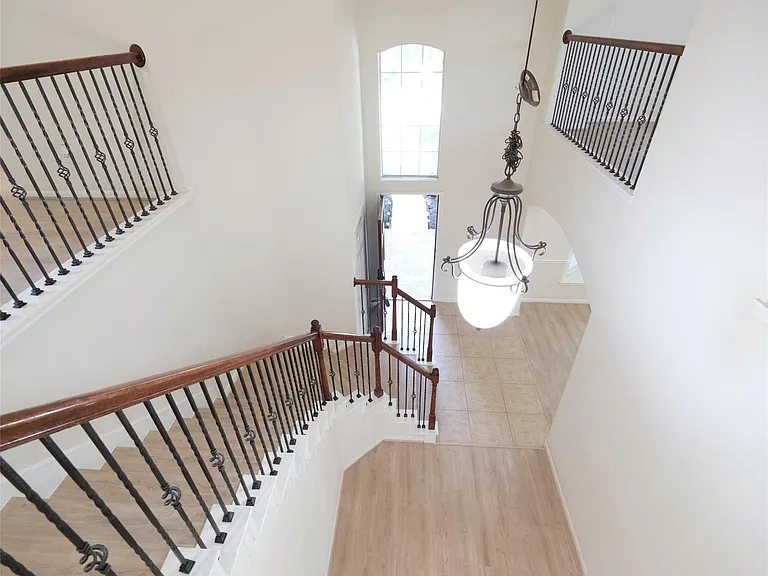 12802 Flat Creek Dr — Photo 20