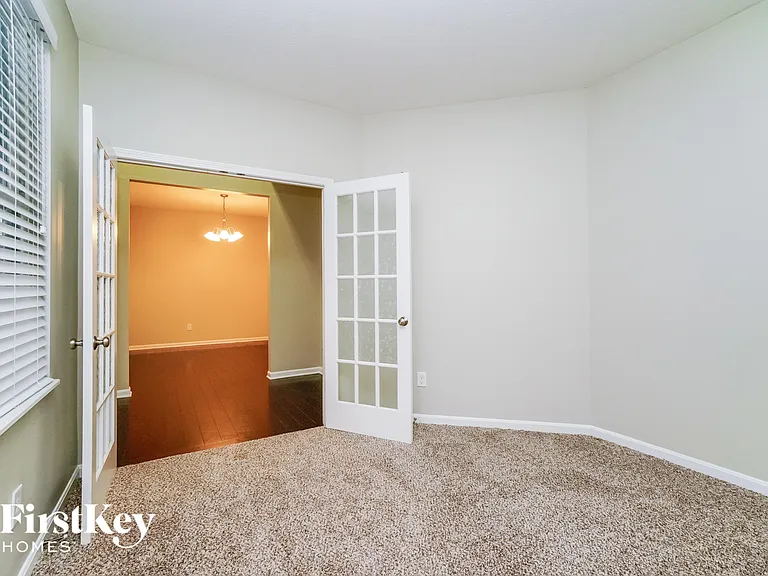 4015 Peregrine Pass Dr — Photo 13