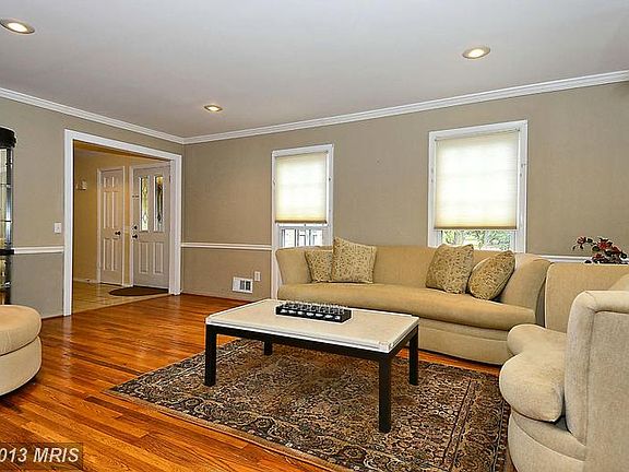 3rd image of 8700 Falls Chapel Way