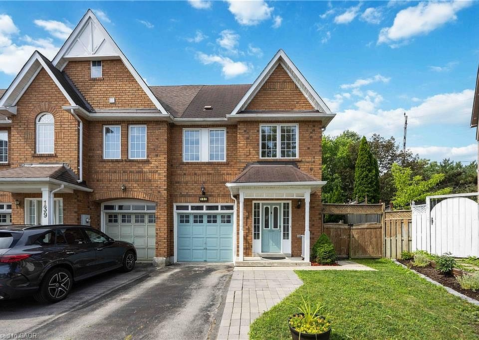 1st image of 137 Stokely Cres