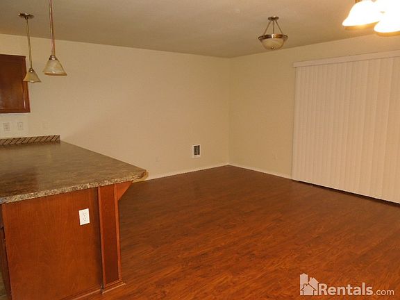 3rd image of 16021 124th Avenue Ct E