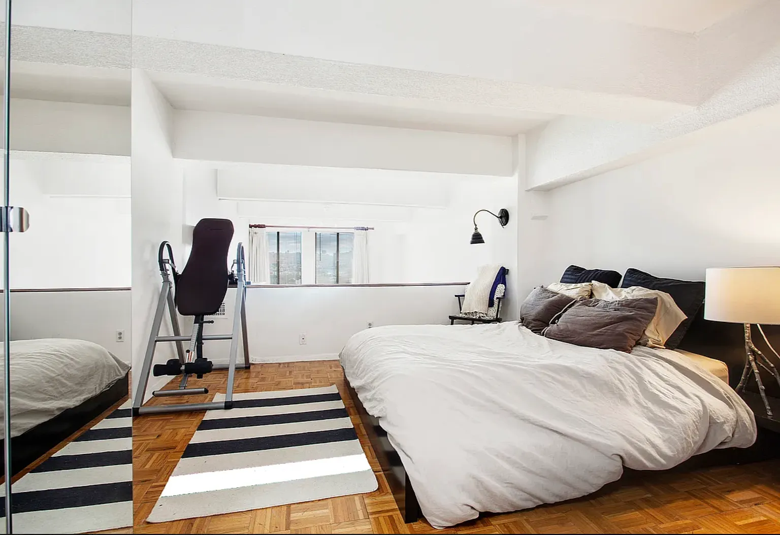 421 Hudson Street — Photo 4