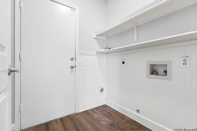 9135 Rue De Lis — Photo 23