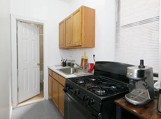 28-08 35th St #1Q, Astoria, NY 11103