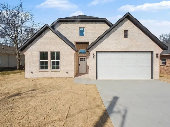 4528 Church St, Greenville, TX 75401