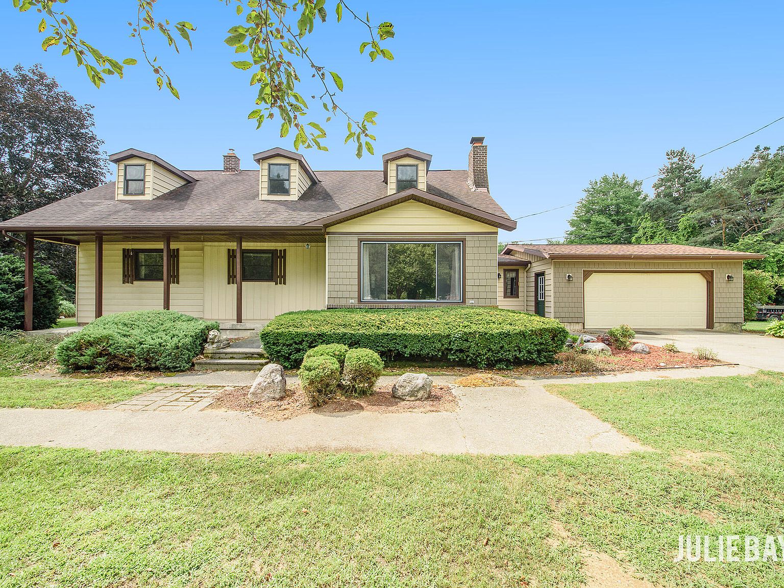 3076 140th Ave, Dorr, MI 49323 Zillow