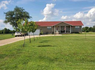 3878 NE 2nd St, El Dorado, KS 67042