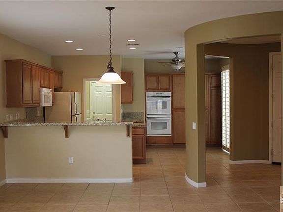 2nd image of 82033 Cochran Dr