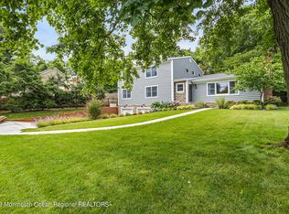 41 Powell Ave, Atlantic Highlands, NJ 07716