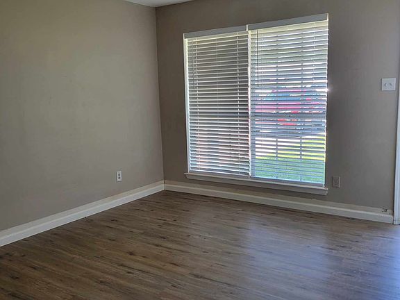 5th image of 6208 Washington Ave
