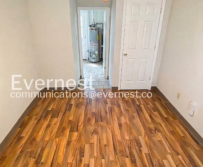 9717 Dennis Dr — Photo 11