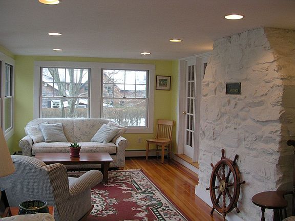 Large heated sunroom 