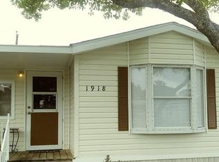 1918 Mary Ln, Holiday, FL 34690