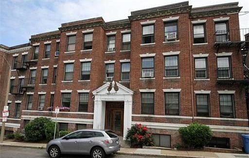 4th image of 120 Lanark Rd APT 15