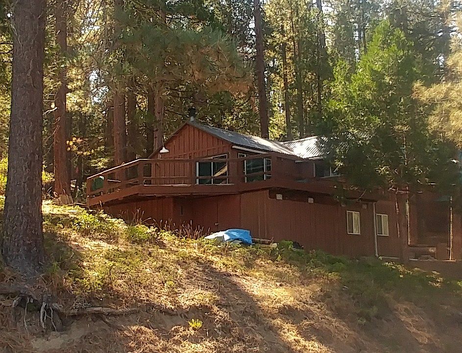 View of the cabin from the street