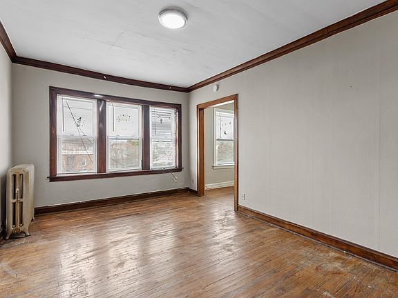 5th image of 4523 Gravois Ave APT 306
