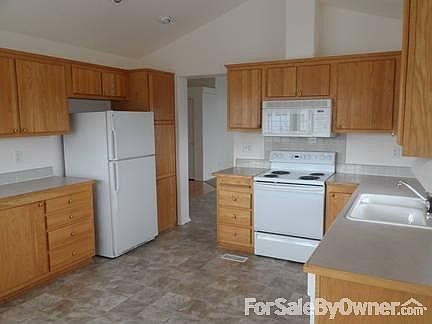 4th image of 5809 89th Street Ct E