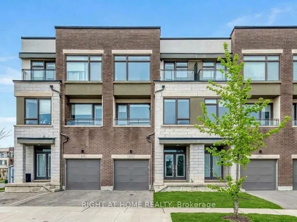 272 Squire Cres, Oakville, ON L6H 0L8