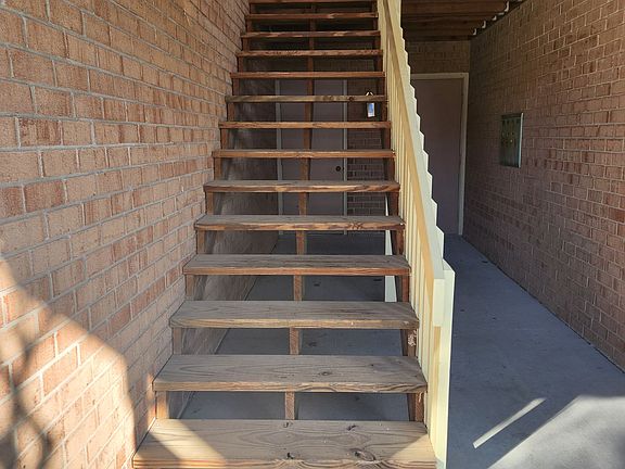 3rd image of 1710 New Albany Charlestown Rd #107