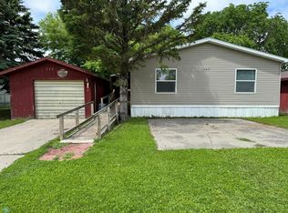 723 5th St S, Breckenridge, MN 56520