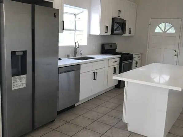 1732 Hauser Blvd, Los Angeles, CA 90019