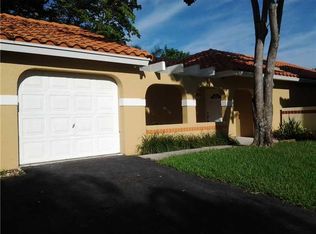 1233 Garden Rd, Weston, FL 33326