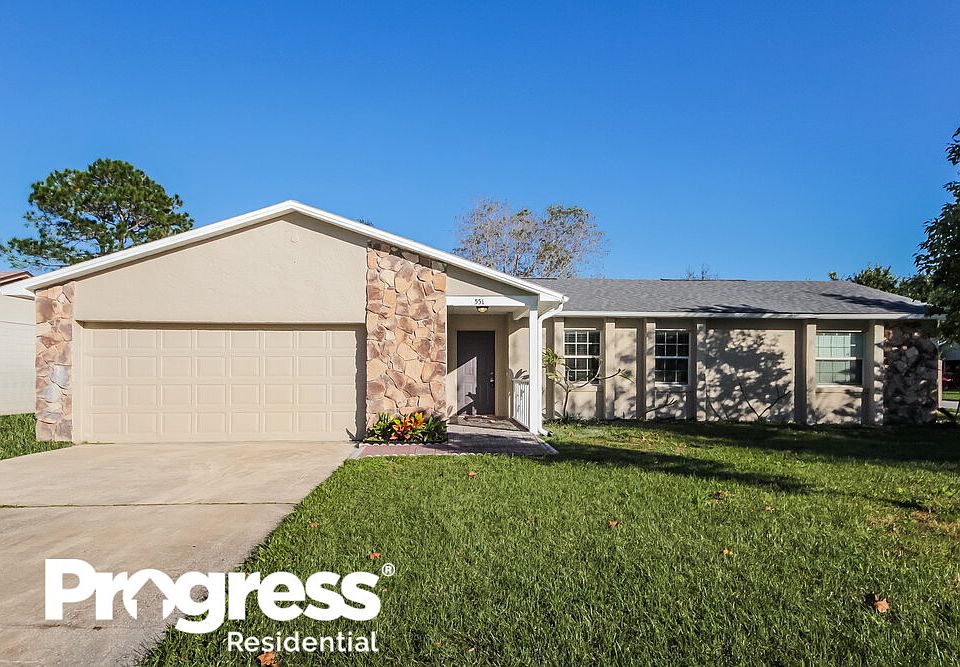 1st image of 551 Riverwoods Cir