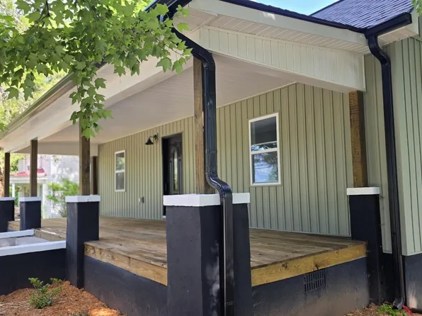 1006 Monroe St, Sweetwater, TN 37874