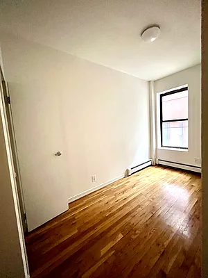 Rented by Vanderborgh Realty  | media 9