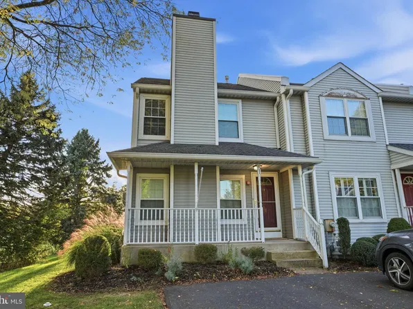 51 Violet Ln #158A, Newtown, PA 18940
