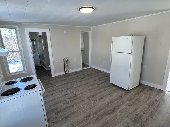 148 Hamilton St #1, Southbridge, MA 01550
