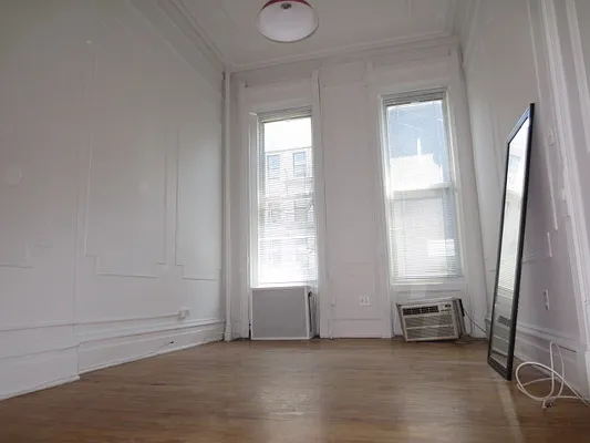 Rented by Mason Group LLC | media 1